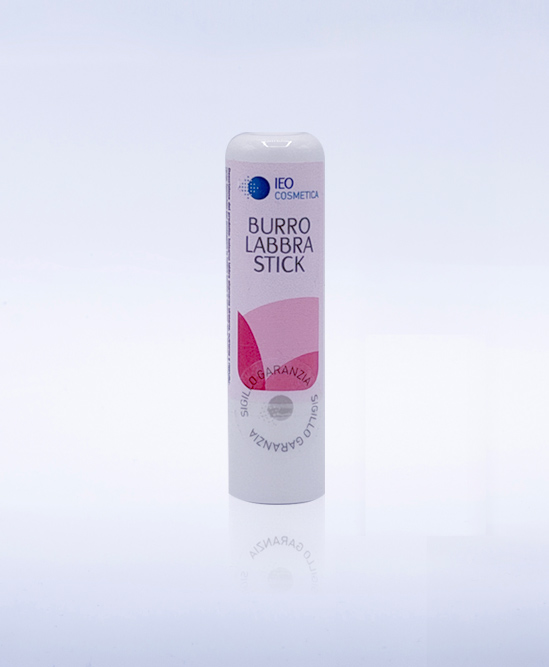 burro-labbra-stick